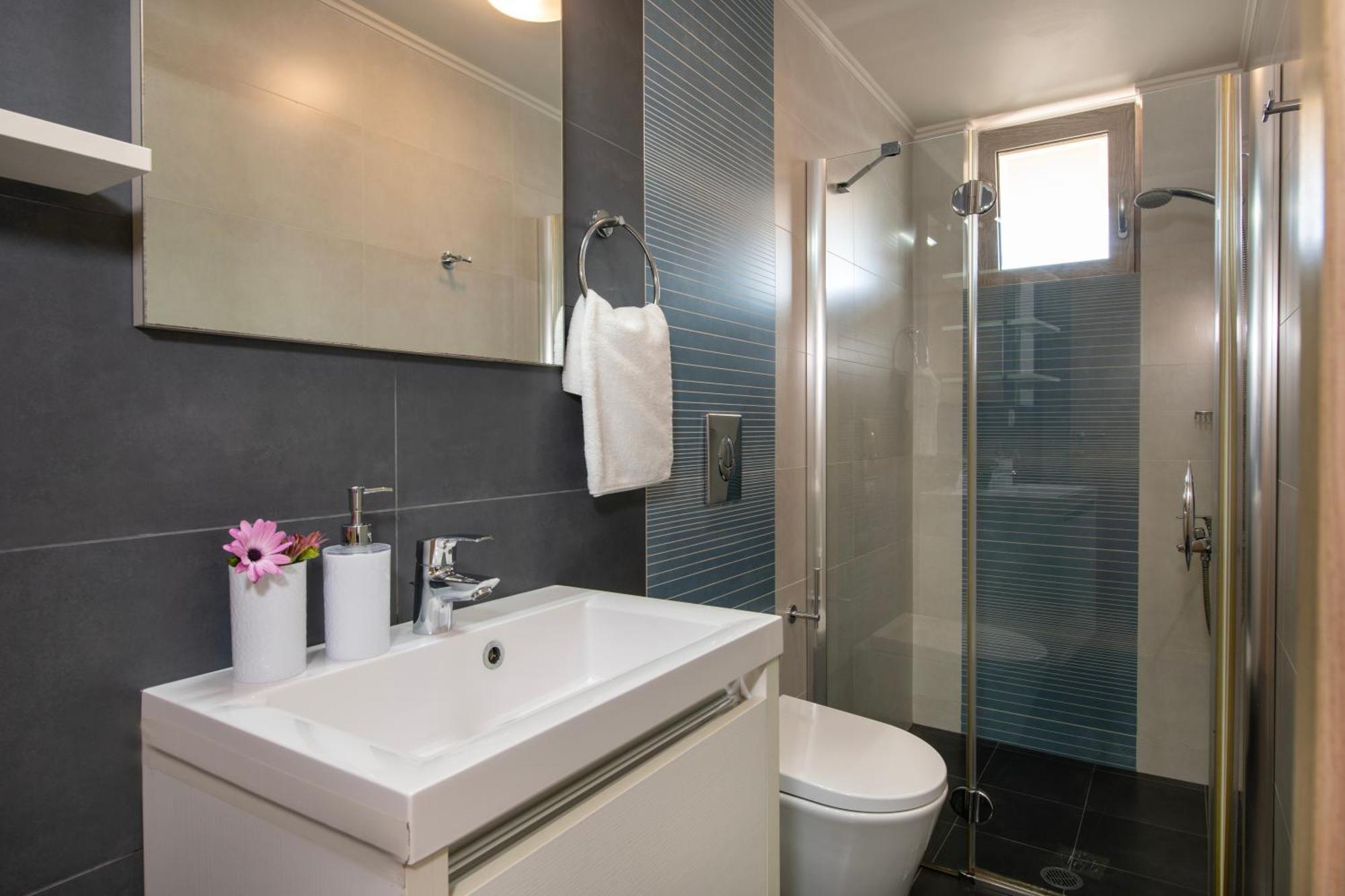 Four Seasons Private Villa - Seaview - Big Heated Pool - Gym - Sport Activities กูเวส ภายนอก รูปภาพ