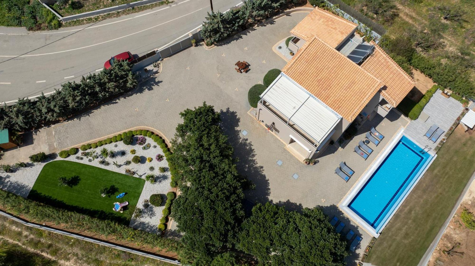 Four Seasons Private Villa - Seaview - Big Heated Pool - Gym - Sport Activities กูเวส ภายนอก รูปภาพ